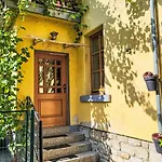 Tinkerhof Stahlhut By Interhome