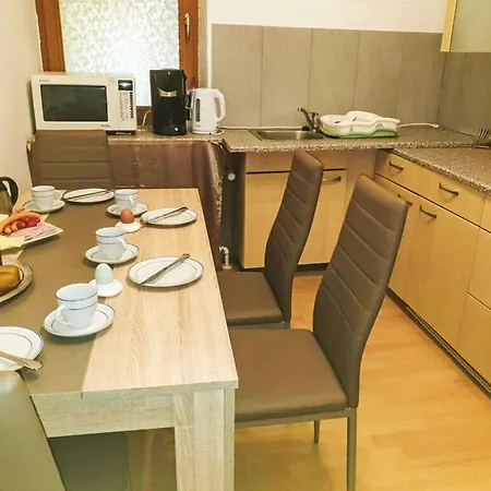 Apartman Tinkerhof Stahlhut By Interhome